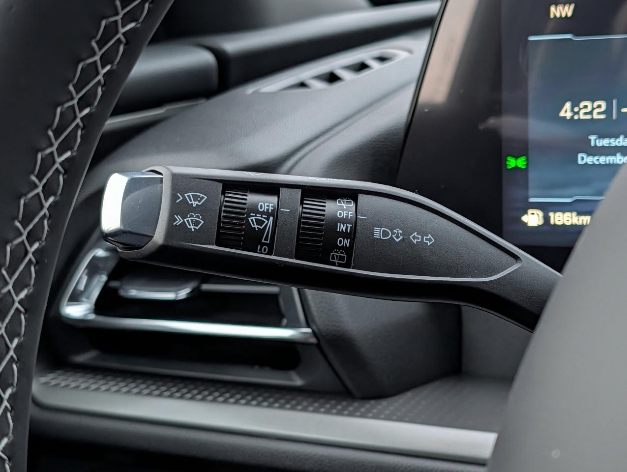 2026 Chevrolet Traverse LT Photo