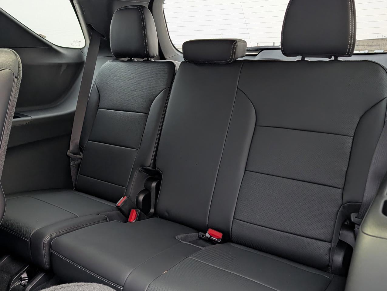 2026 Chevrolet Traverse LT Photo