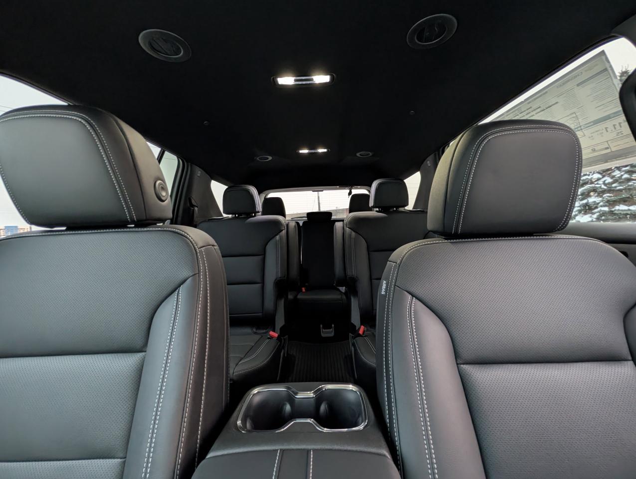 2026 Chevrolet Traverse LT Photo