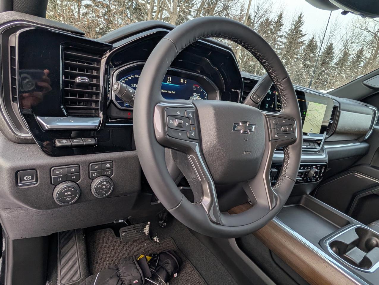 2025 Chevrolet SILVERADO 2500HD High Country Photo