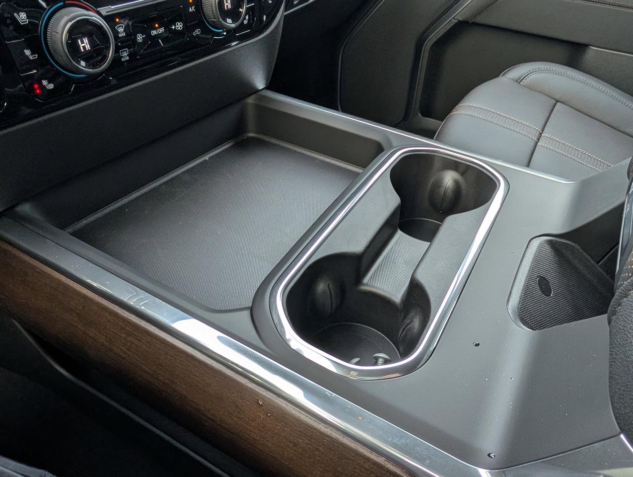 2025 Chevrolet SILVERADO 2500HD High Country Photo