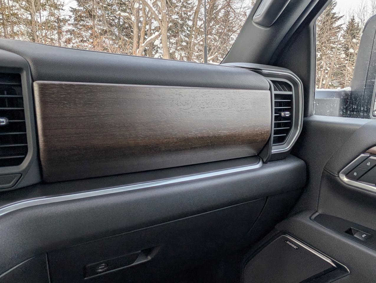 2025 Chevrolet SILVERADO 2500HD High Country Photo