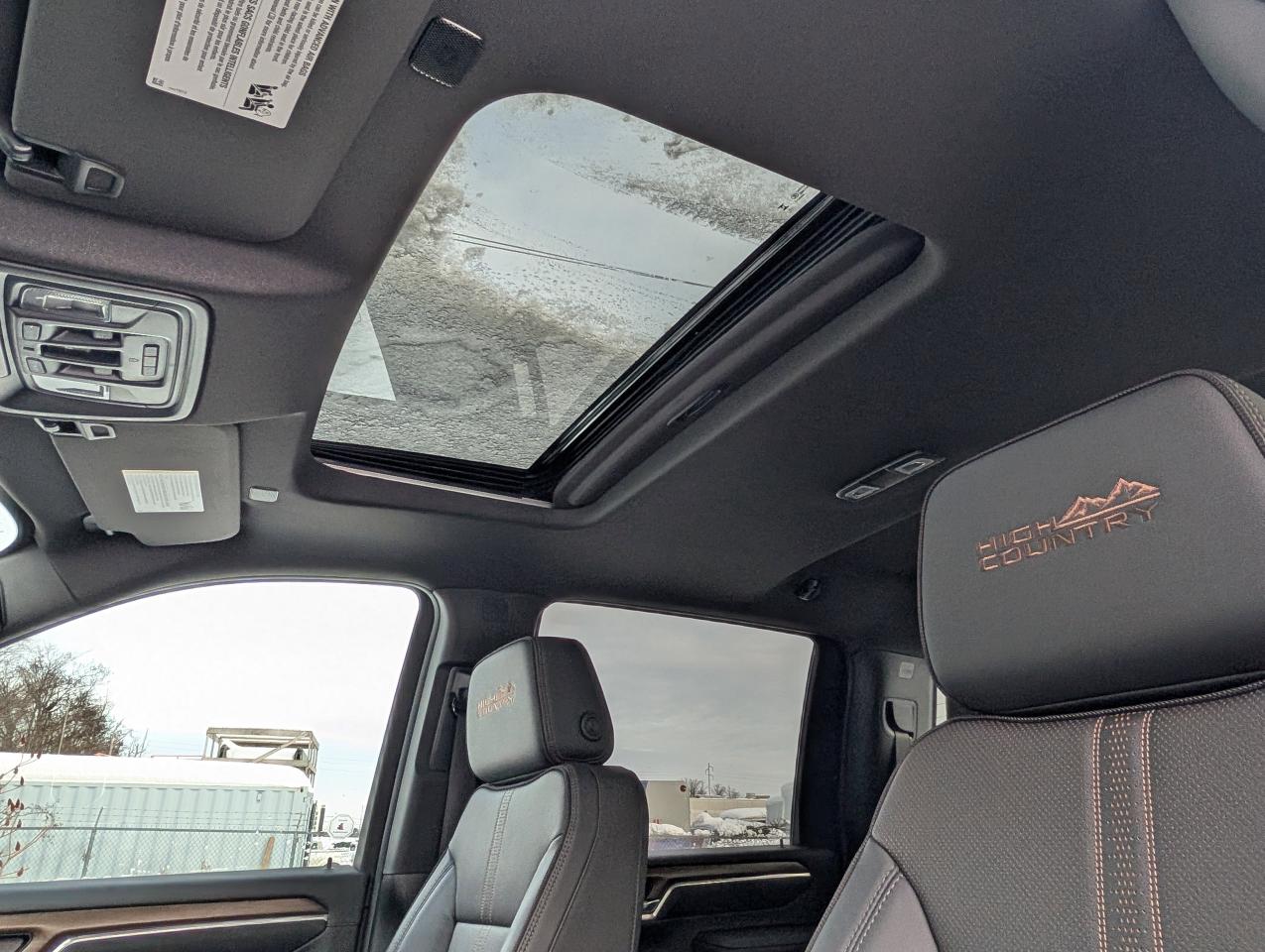 2025 Chevrolet SILVERADO 2500HD High Country Photo