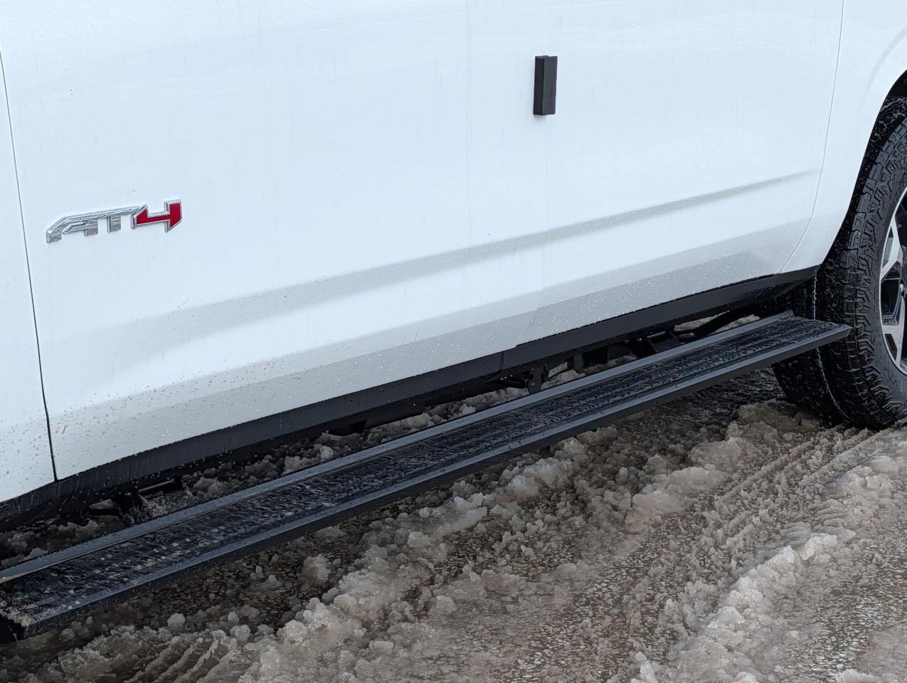 2026 GMC Yukon XL AT4 Photo