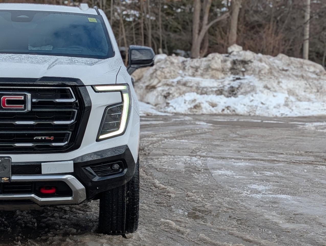 2026 GMC Yukon XL AT4 Photo