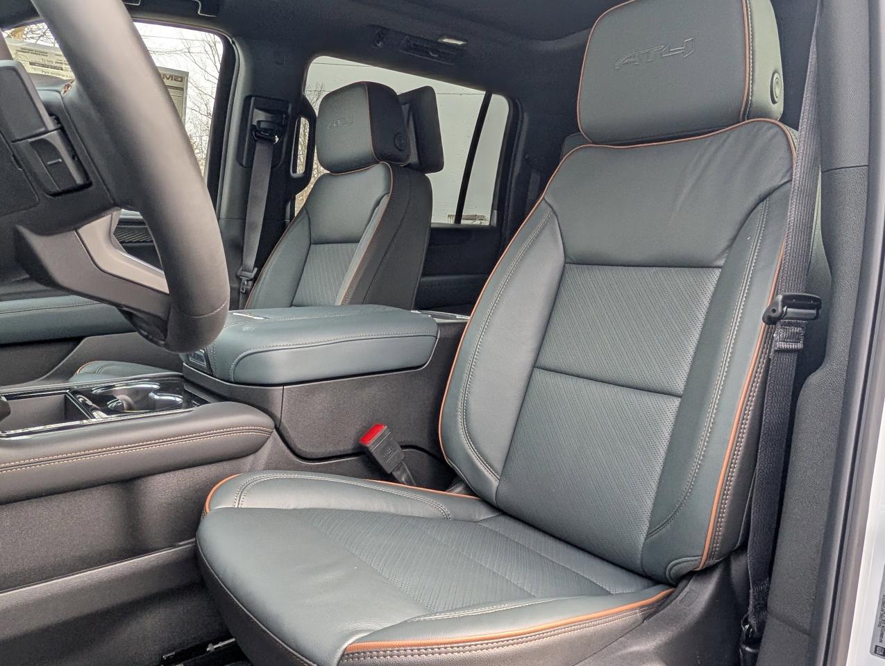 2026 GMC Yukon XL AT4 Photo