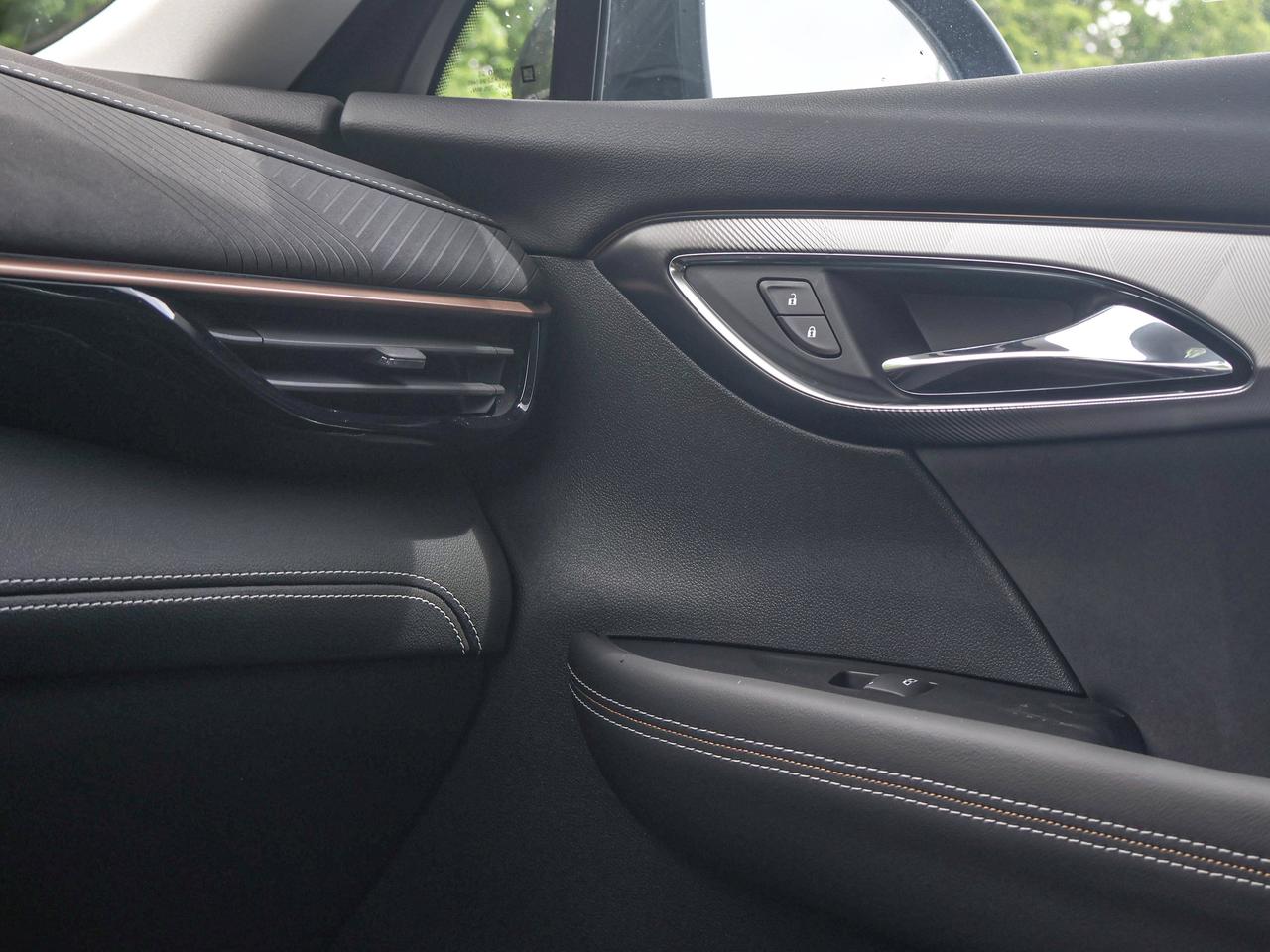 2026 Buick Envision SPORT TOURING Photo