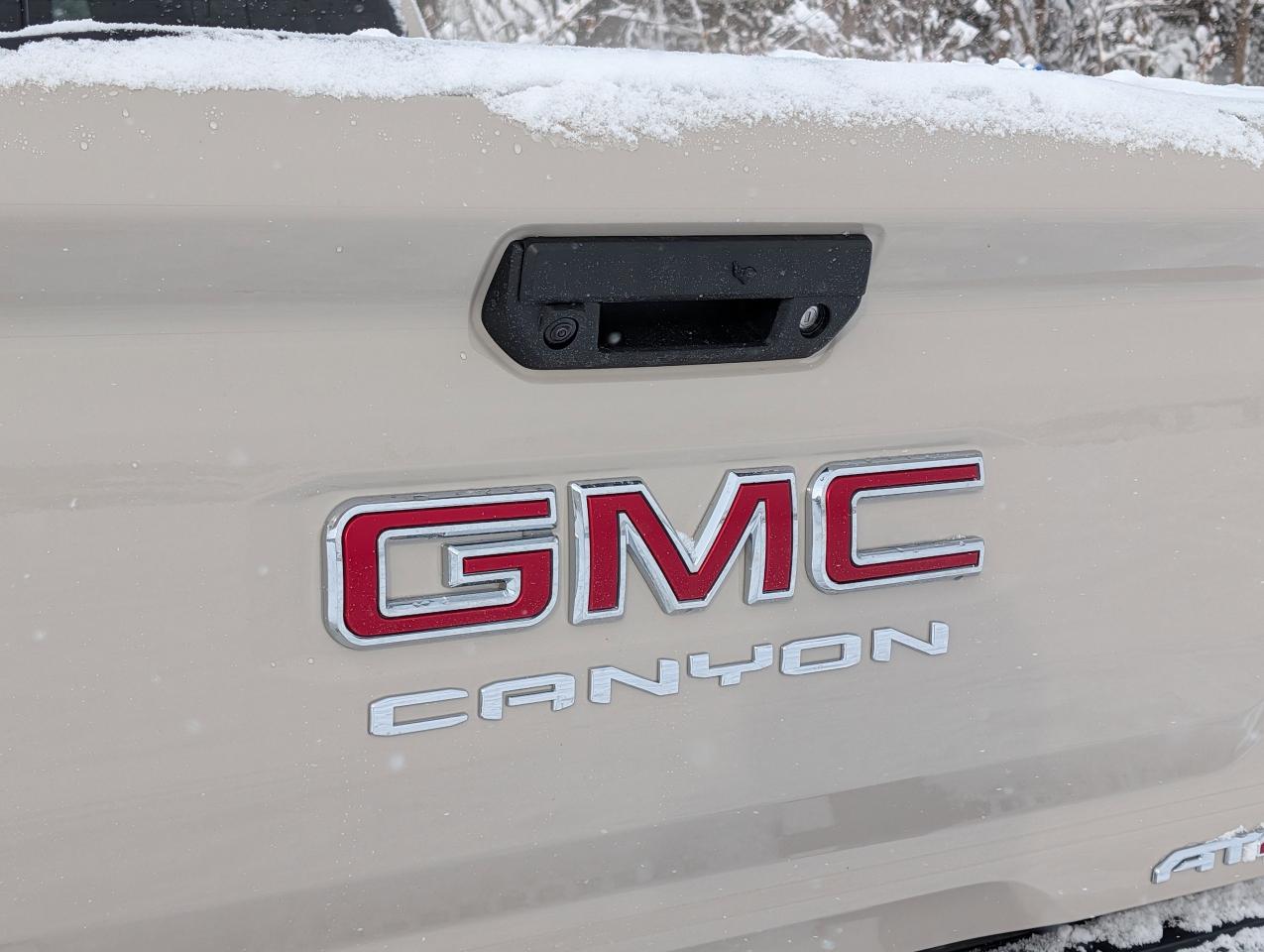 2026 GMC Canyon AT4 Photo