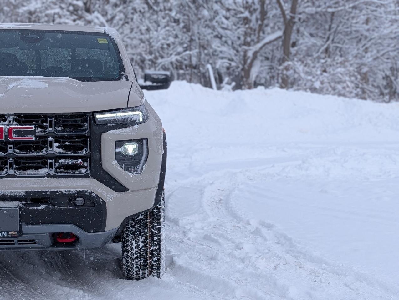 2026 GMC Canyon AT4 Photo