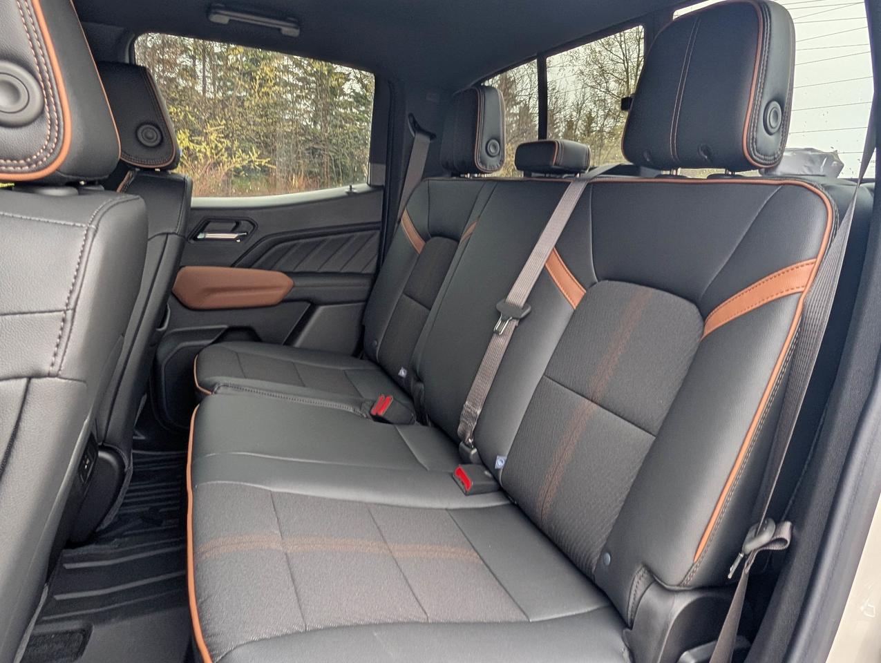 2026 GMC Canyon AT4 Photo