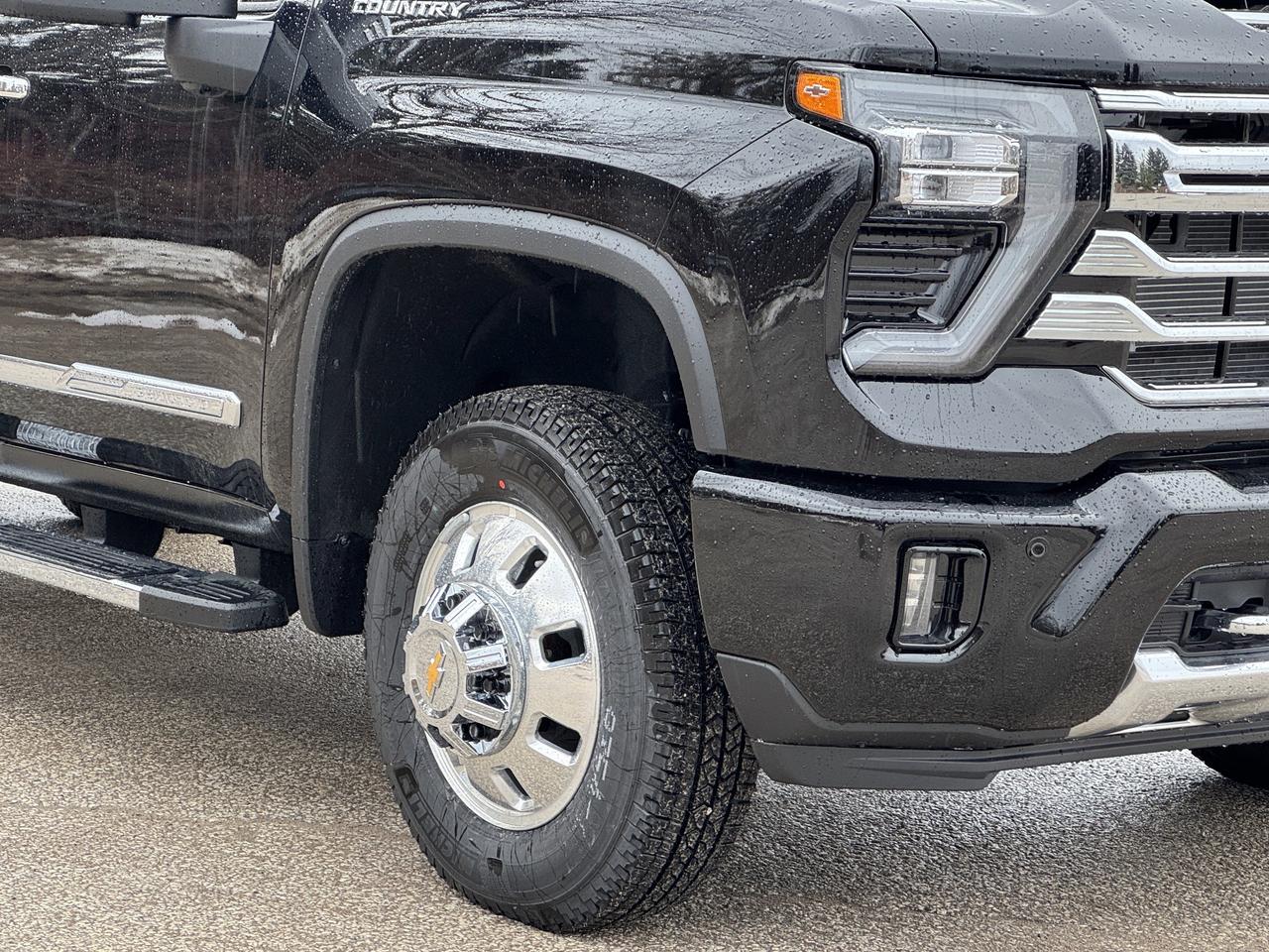 2026 Chevrolet Silverado 3500HD High Country Photo