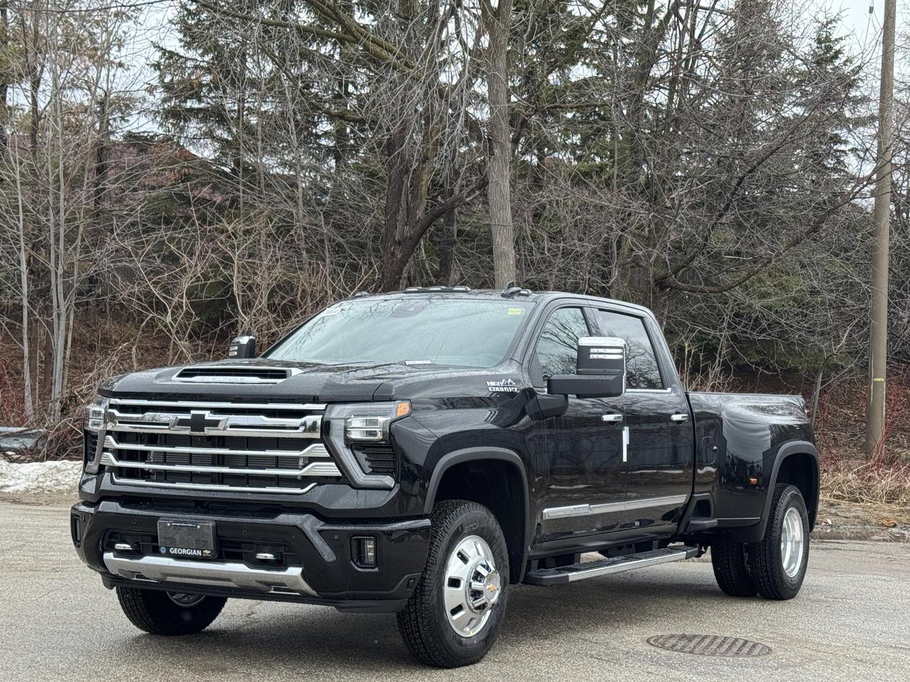 2026 Chevrolet Silverado 3500HD High Country Photo