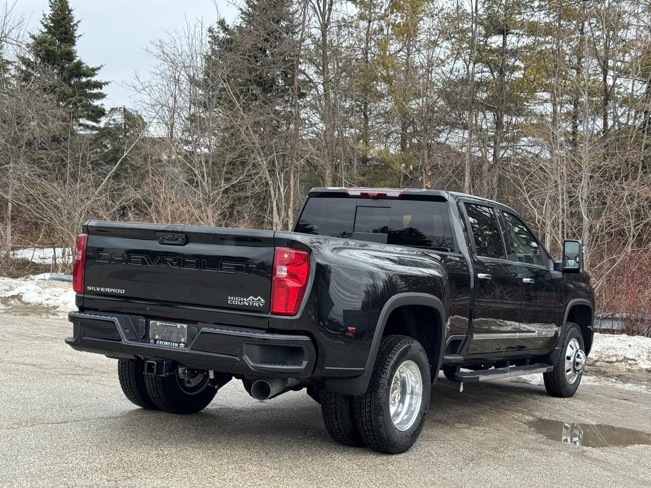 2026 Chevrolet Silverado 3500HD High Country Photo