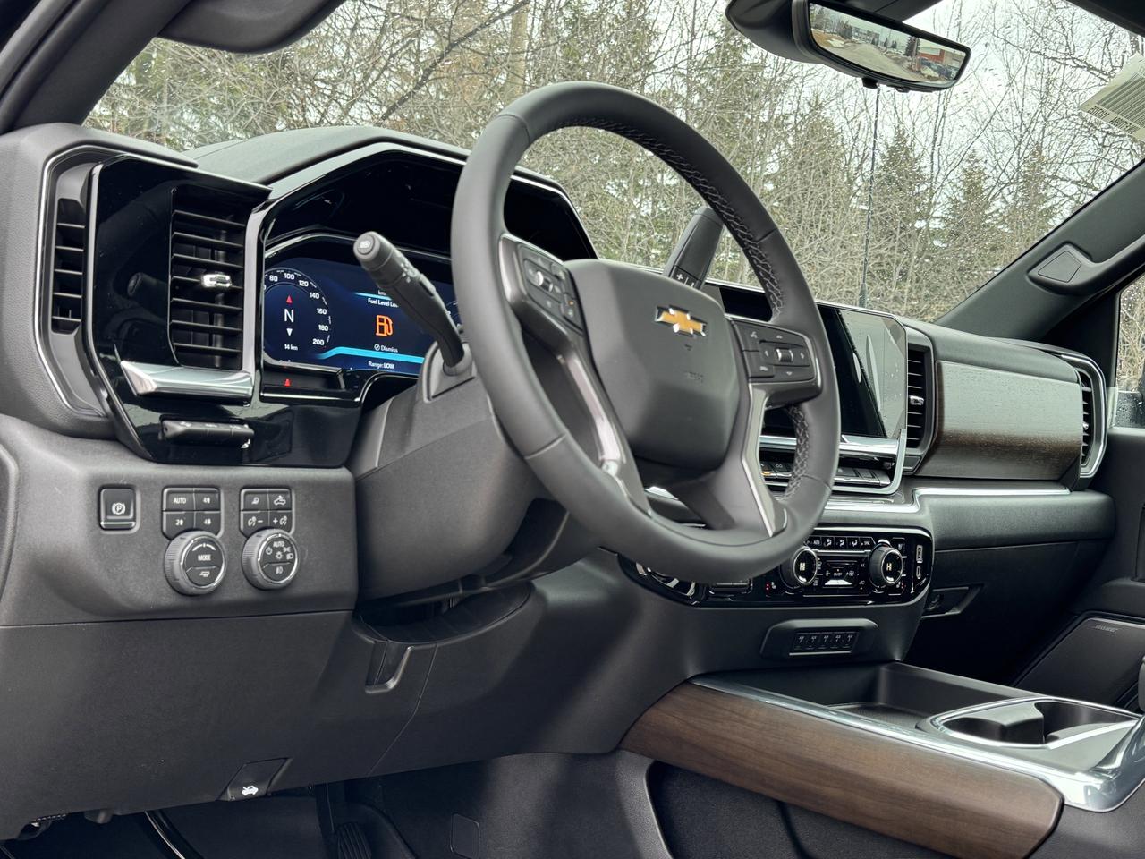 2026 Chevrolet Silverado 3500HD High Country Photo
