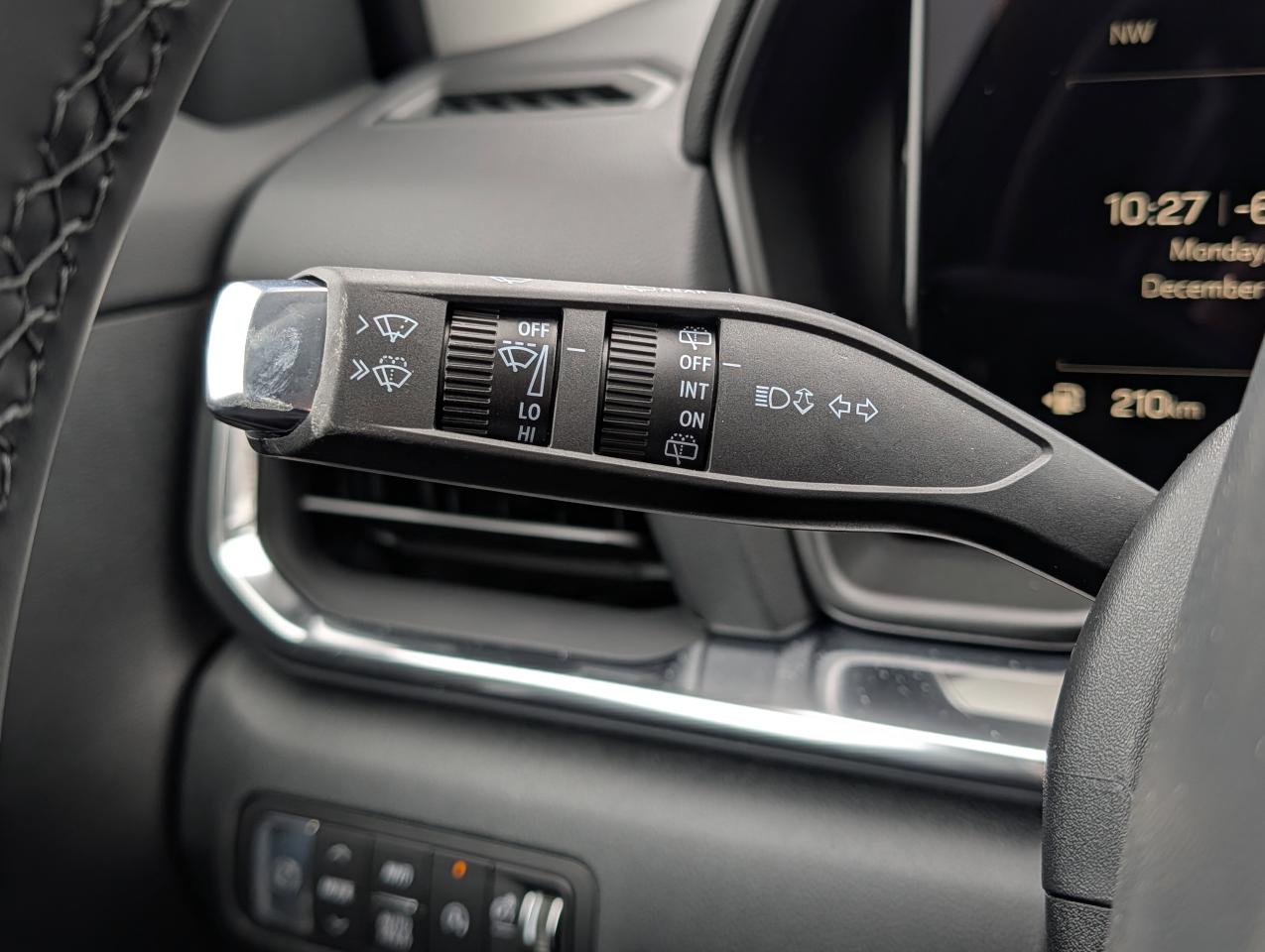 2026 GMC Terrain AWD Denali Photo