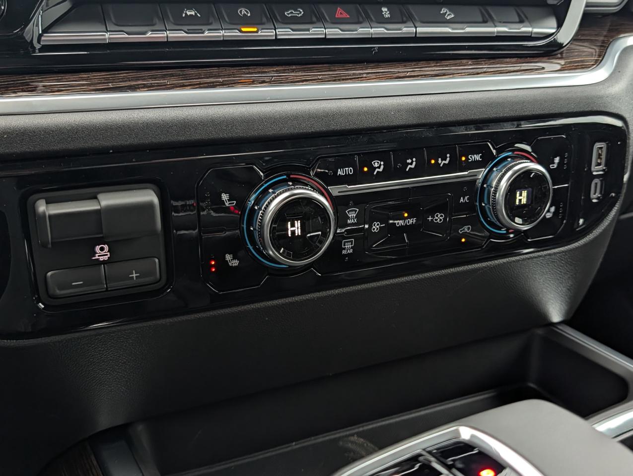 2026 GMC Sierra 1500 ELEVATION Photo