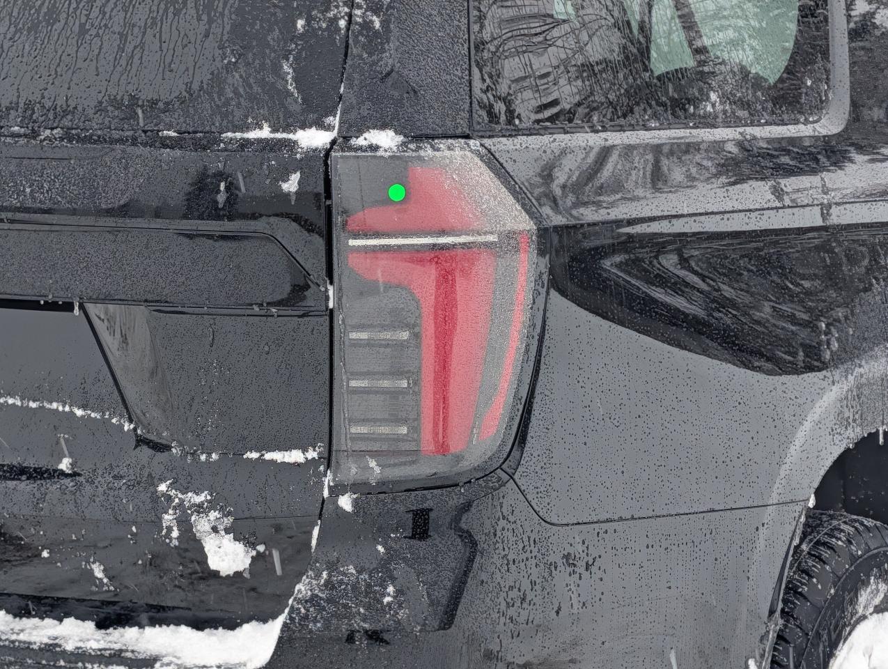 2026 Chevrolet Suburban LS Photo