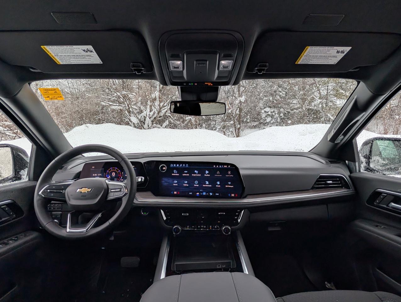 2026 Chevrolet Suburban LS Photo