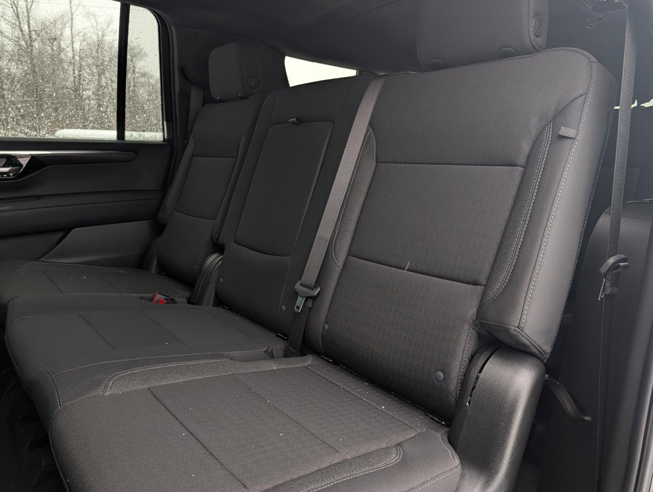 2026 Chevrolet Suburban LS Photo