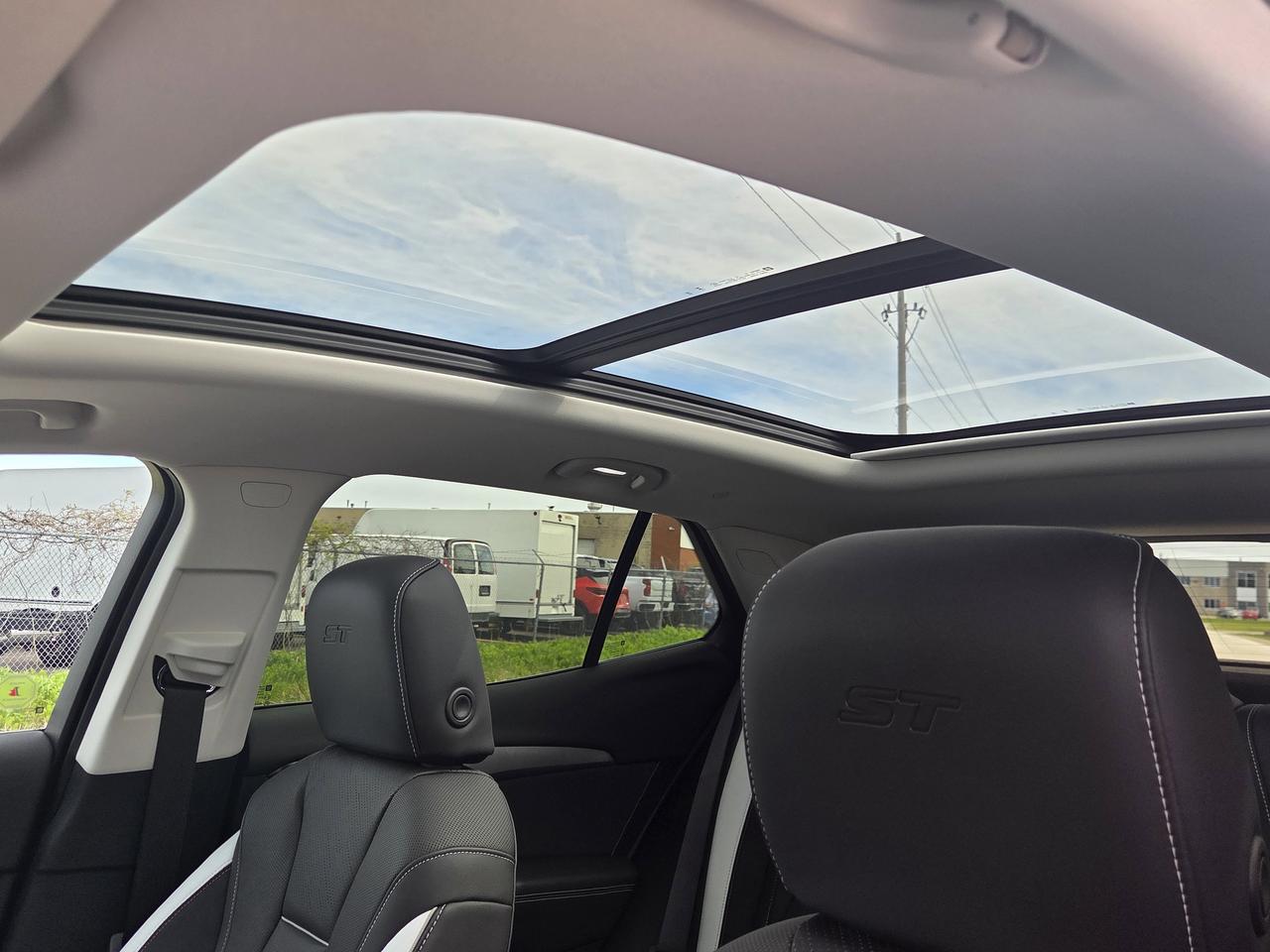 2025 Buick Envision SPORT TOURING Photo