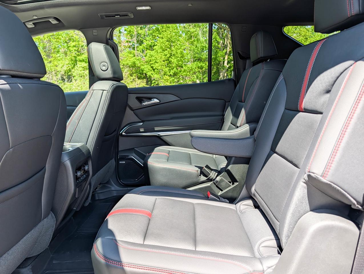 2026 Chevrolet Traverse RS Photo