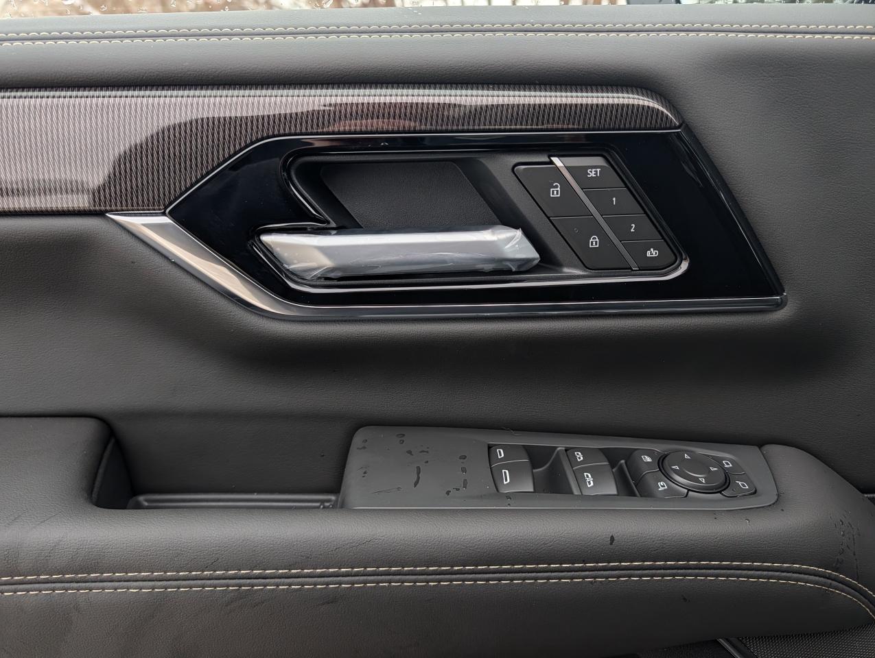 2026 GMC Yukon Elevation Photo