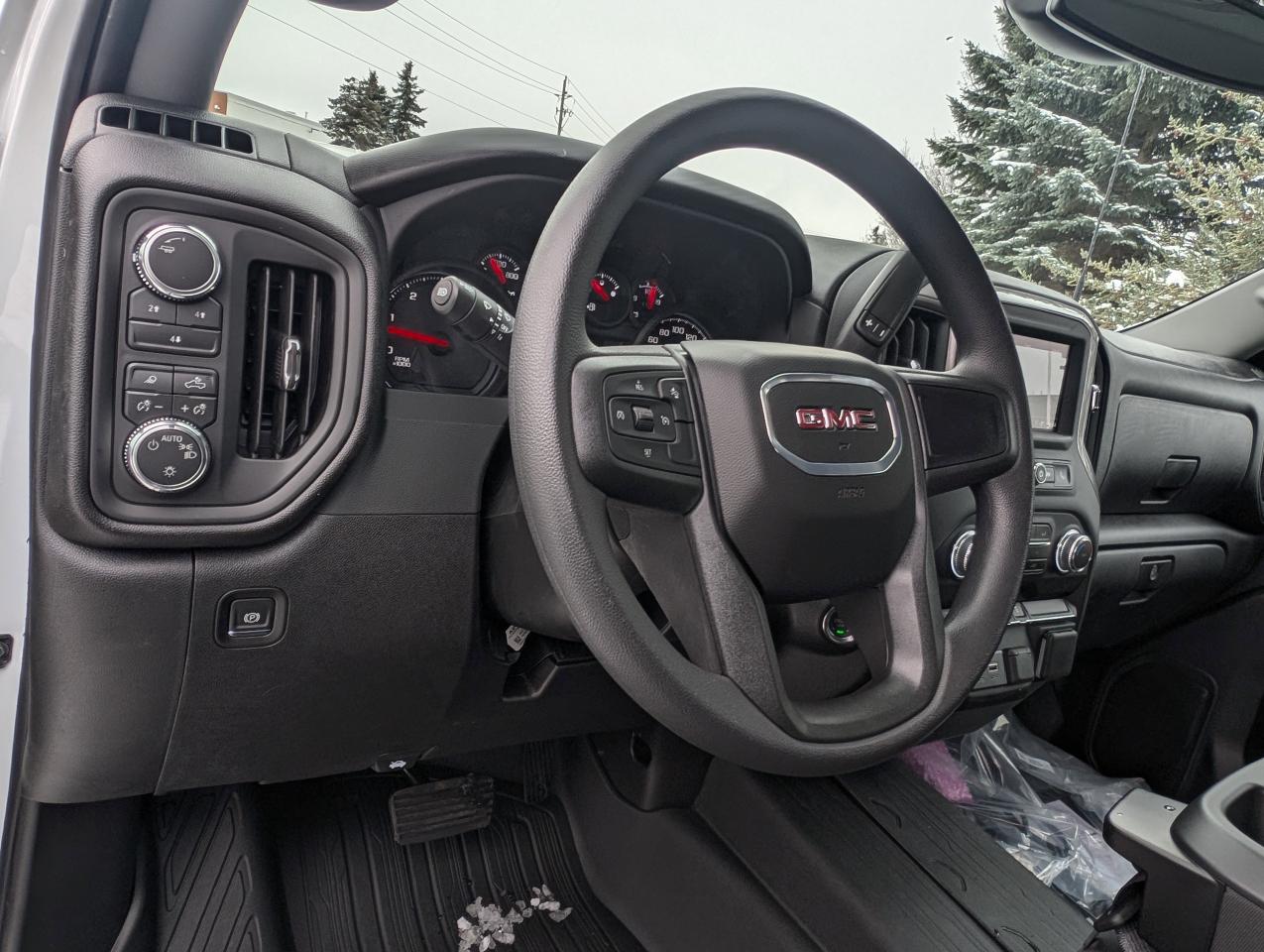 2026 GMC SIERRA 2500HD Pro Photo