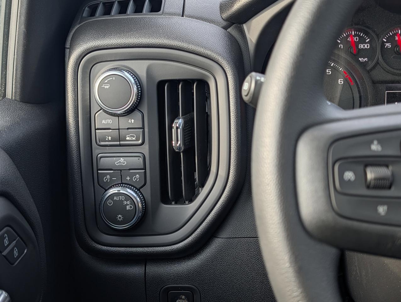 2026 GMC Sierra 1500 PRO Photo