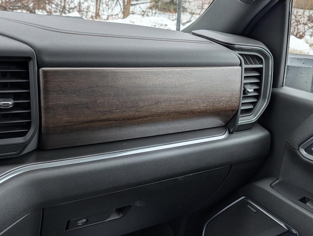 2026 Chevrolet SILVERADO 2500HD High Country Photo