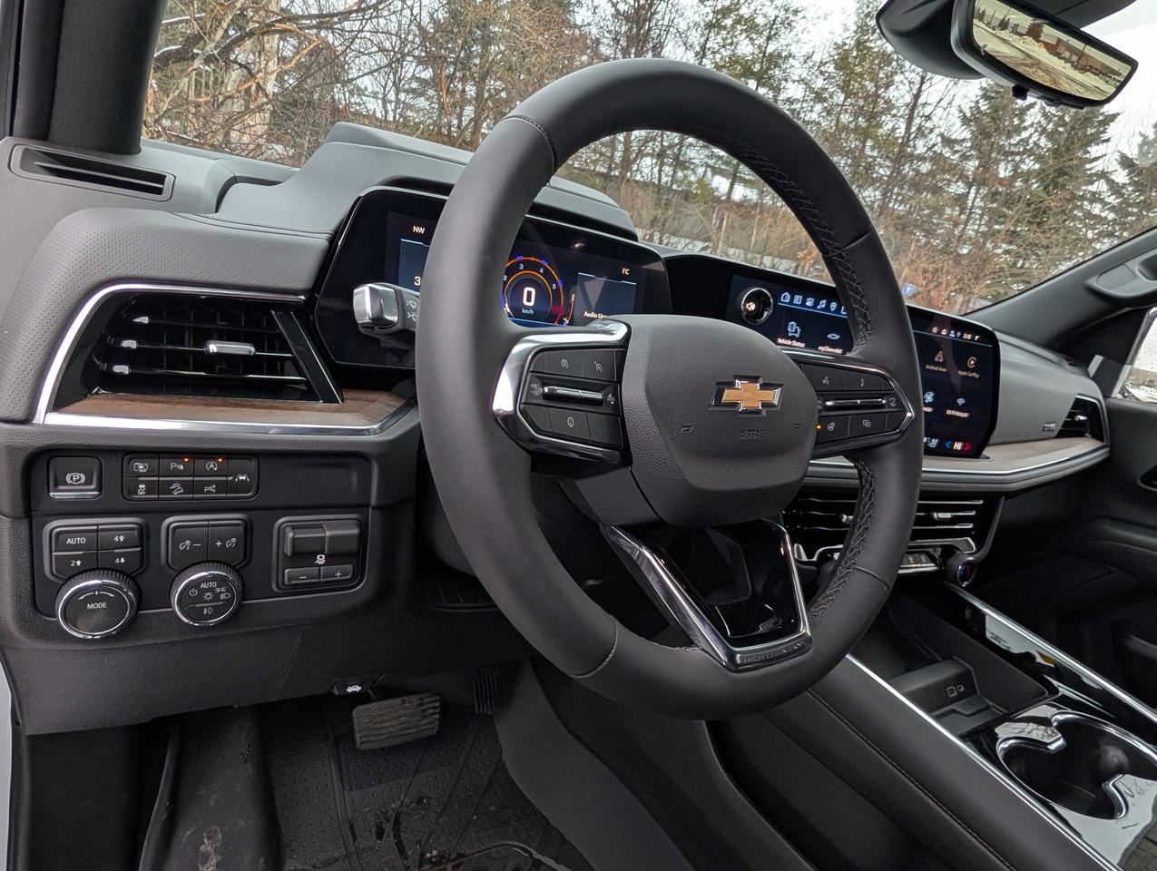 2026 Chevrolet Suburban High Country Photo
