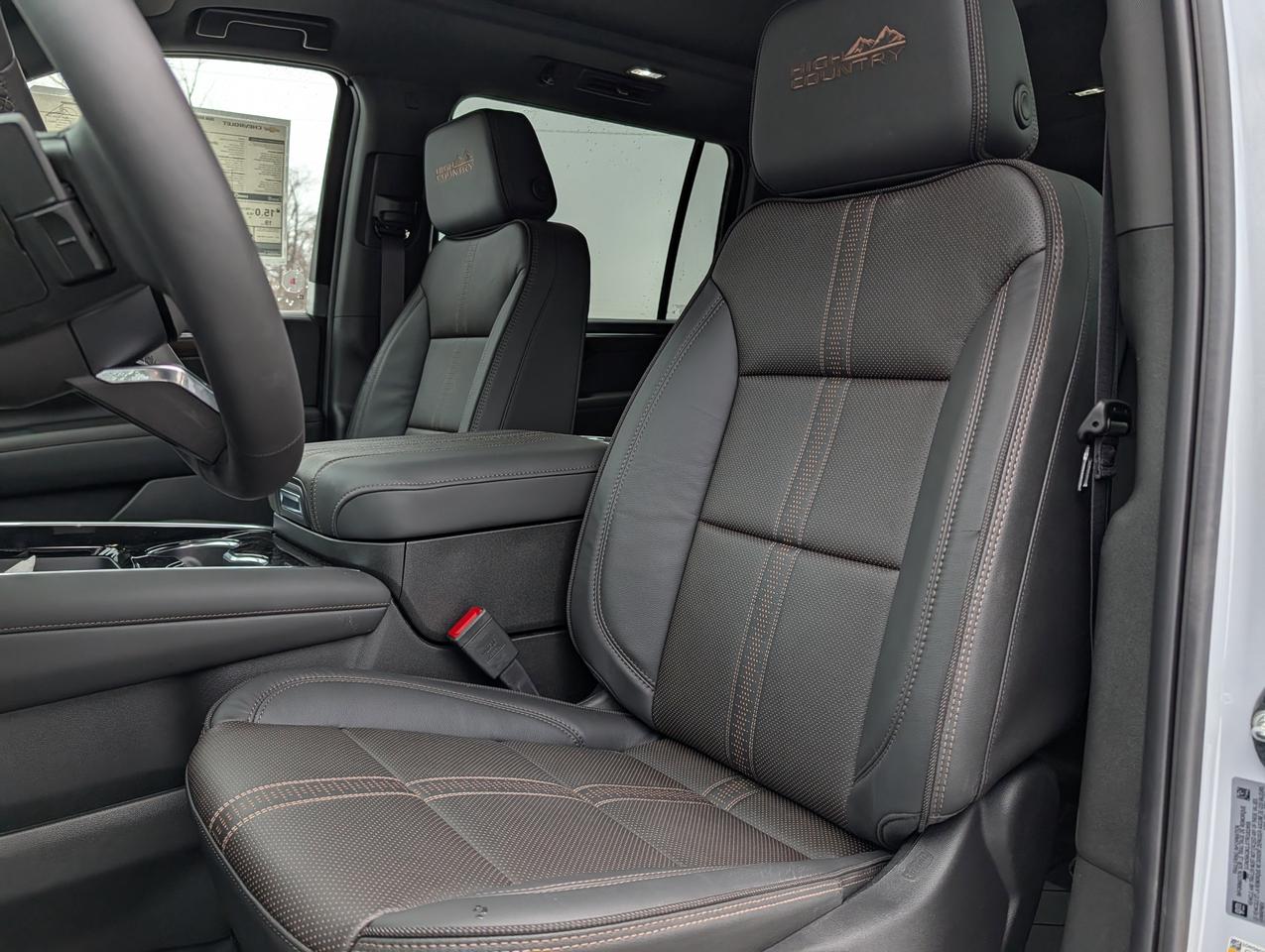 2026 Chevrolet Suburban High Country Photo
