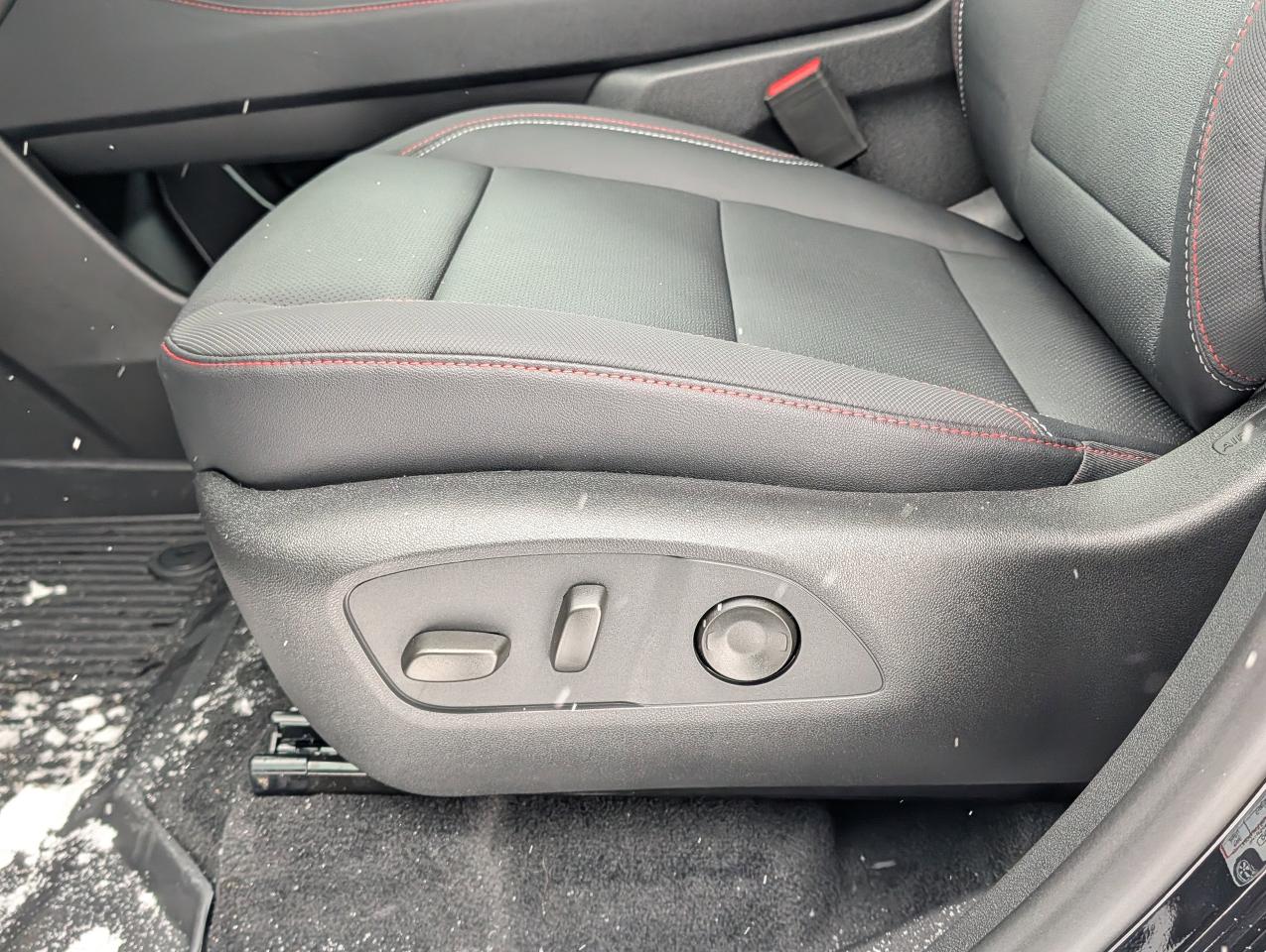 2026 Chevrolet Traverse Z71 Photo