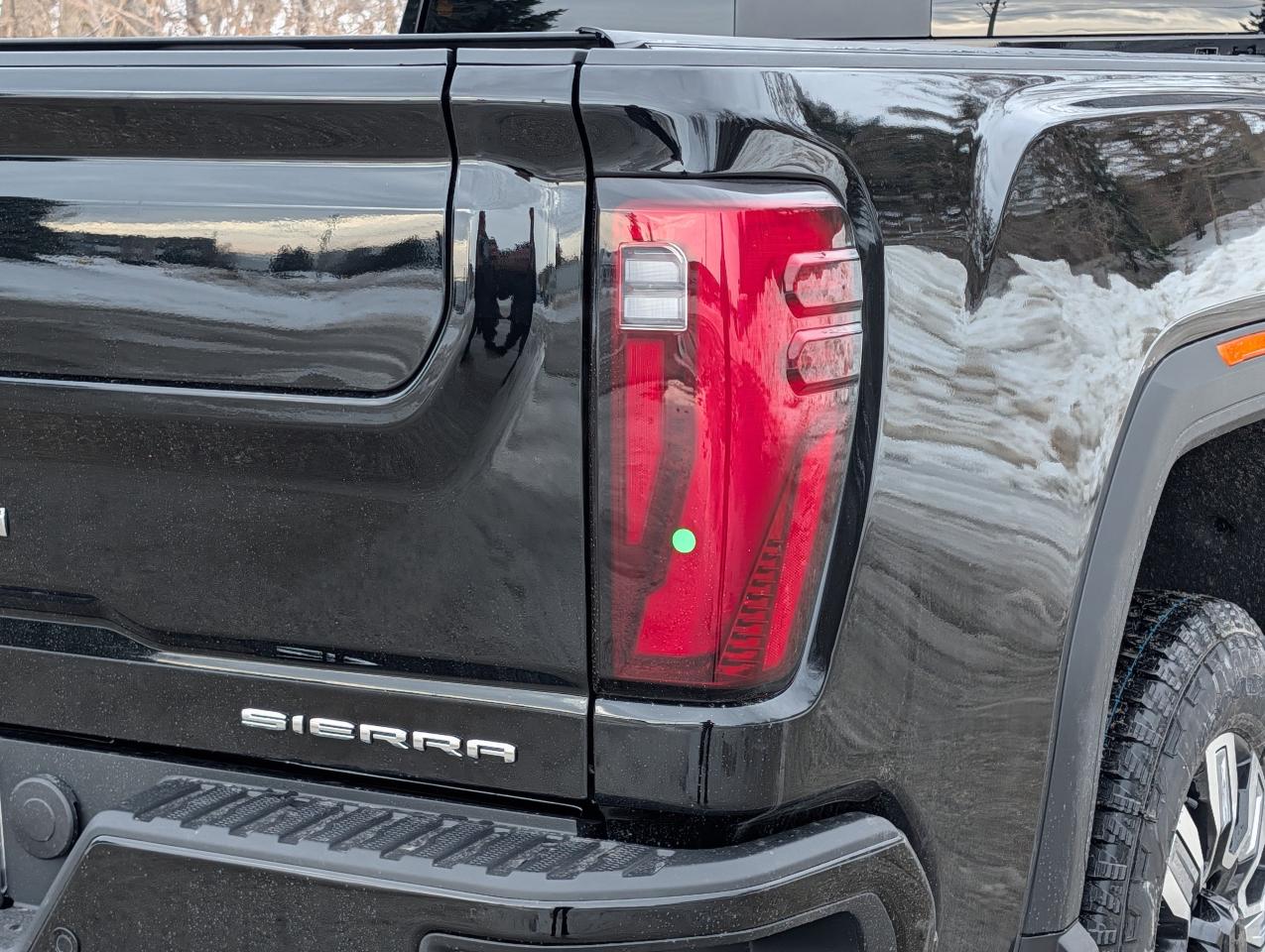 2026 GMC SIERRA 2500HD DENALI Photo