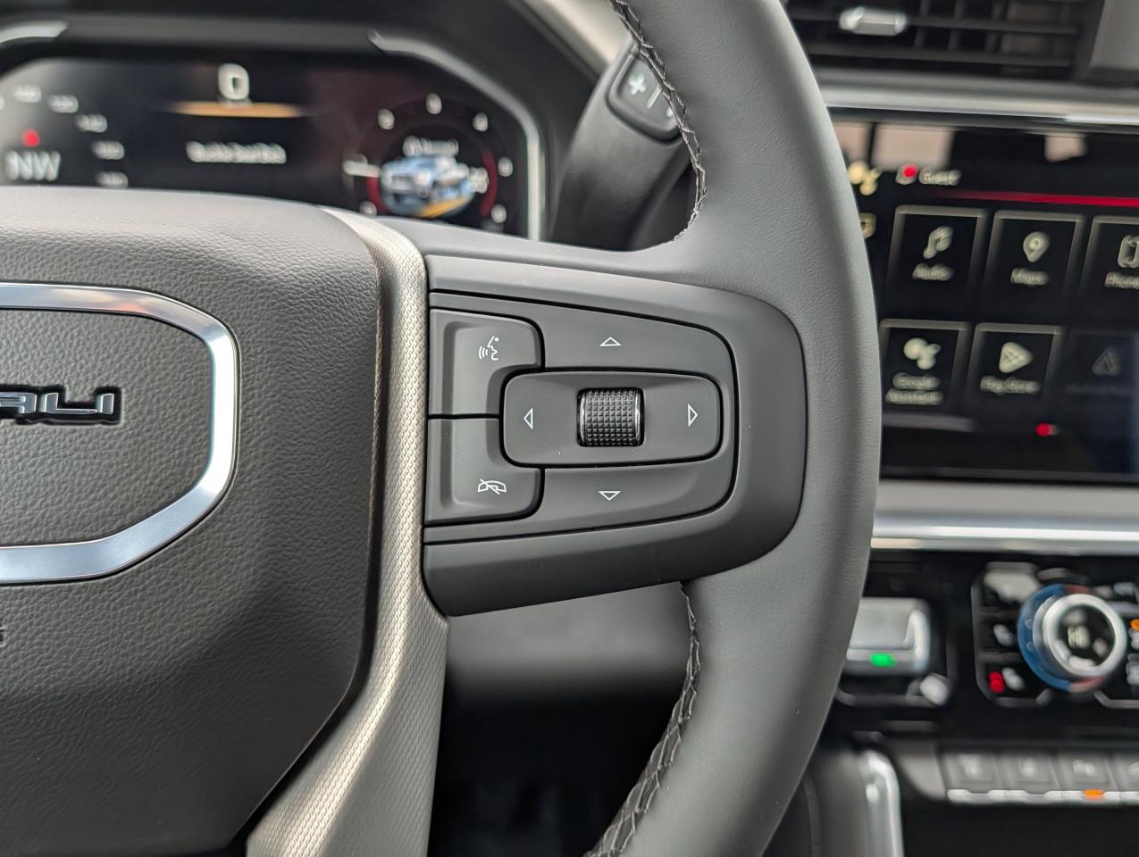 2026 GMC SIERRA 2500HD DENALI Photo