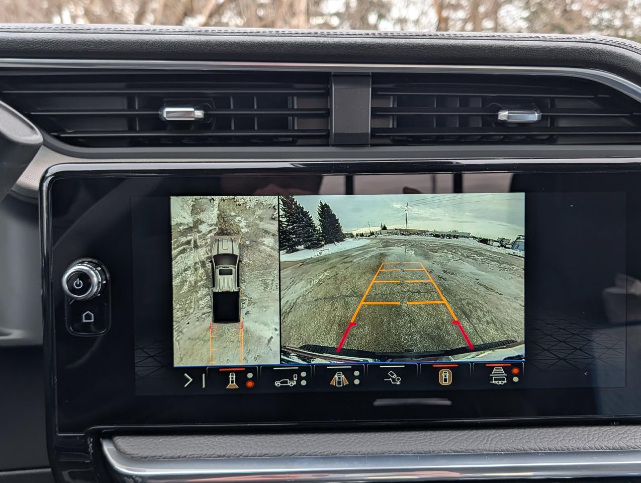 2026 GMC SIERRA 2500HD DENALI Photo