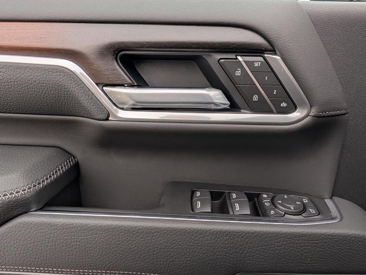 2026 GMC SIERRA 2500HD DENALI Photo