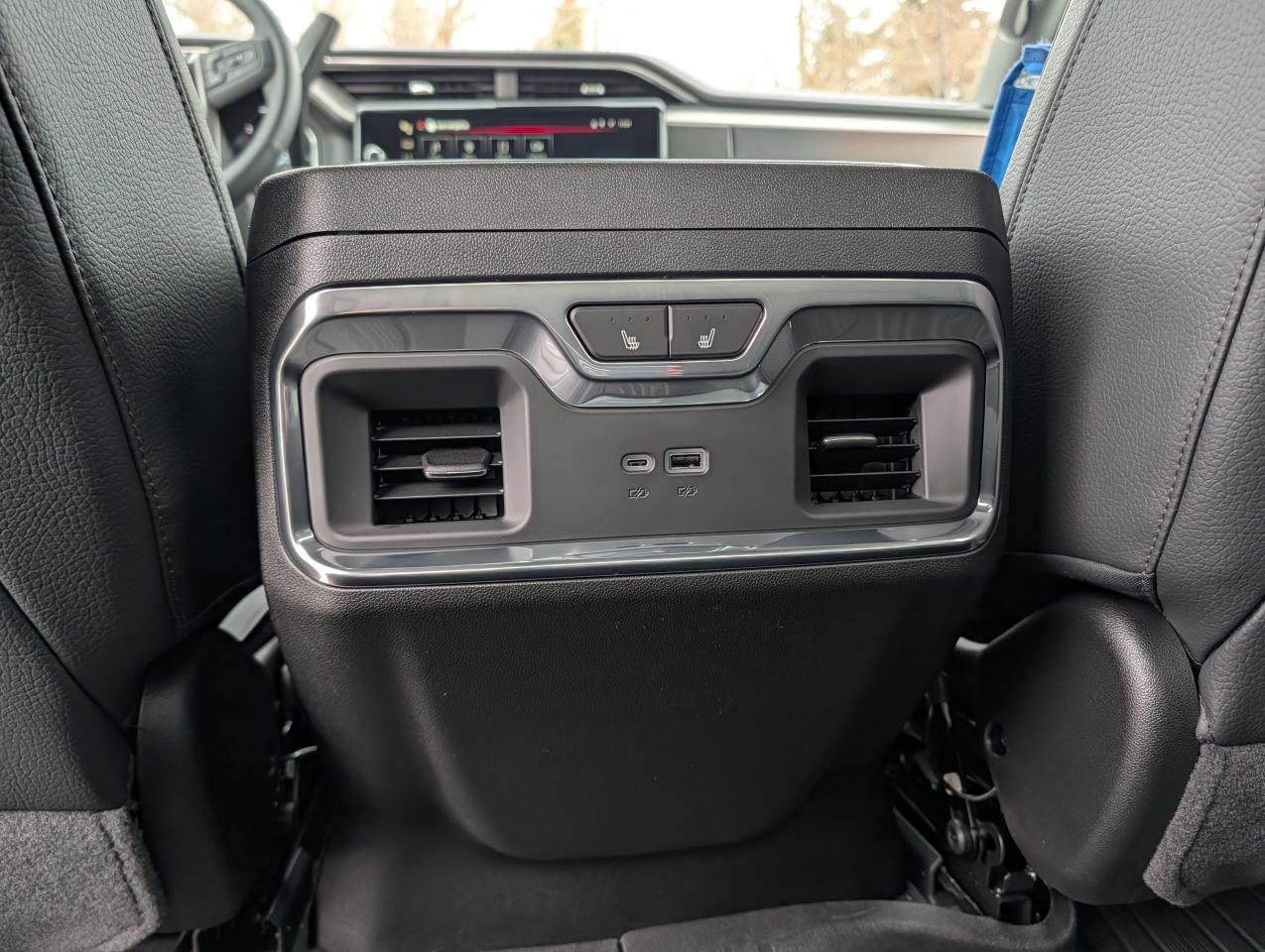 2026 GMC SIERRA 2500HD DENALI Photo