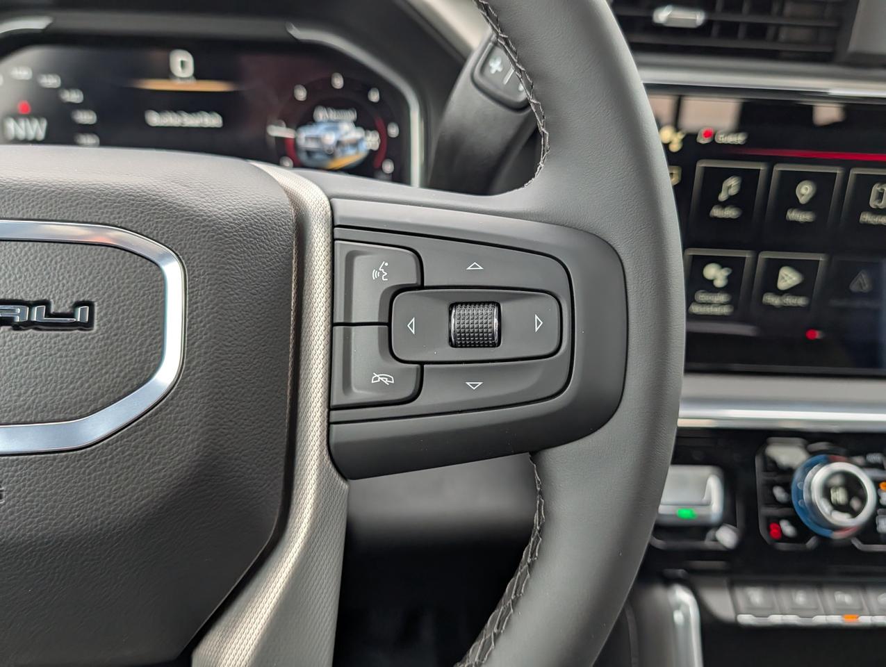 2026 GMC SIERRA 2500HD DENALI Photo