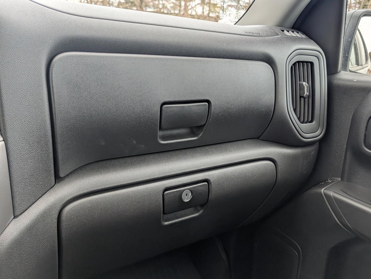 2026 Chevrolet Silverado 1500 Custom Trail Boss Photo