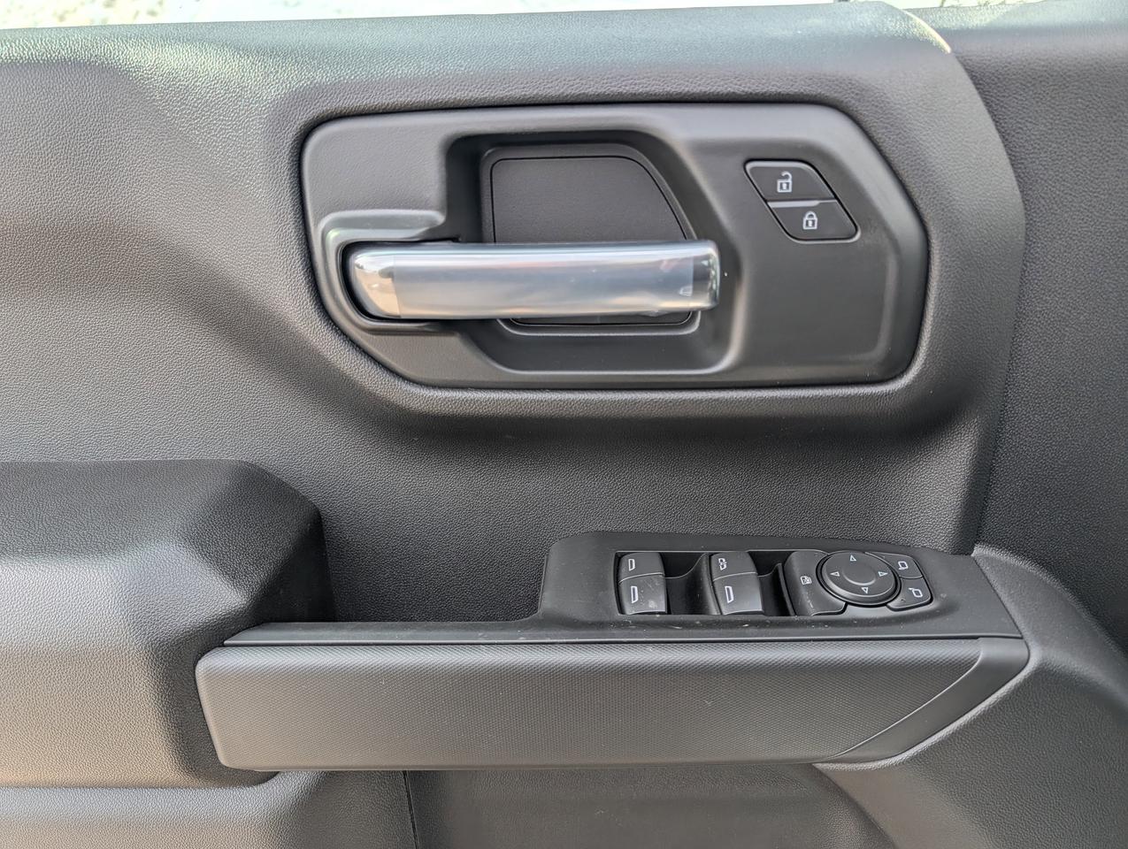 2026 GMC Sierra 1500 PRO Photo