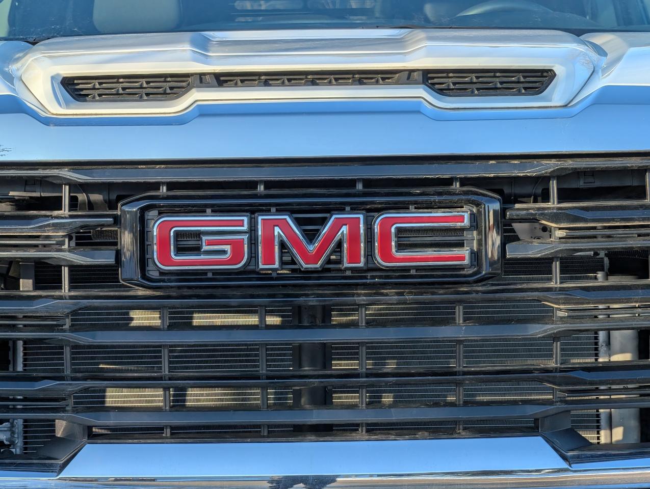 2026 Chevrolet SILVERADO 2500HD Work Truck Photo