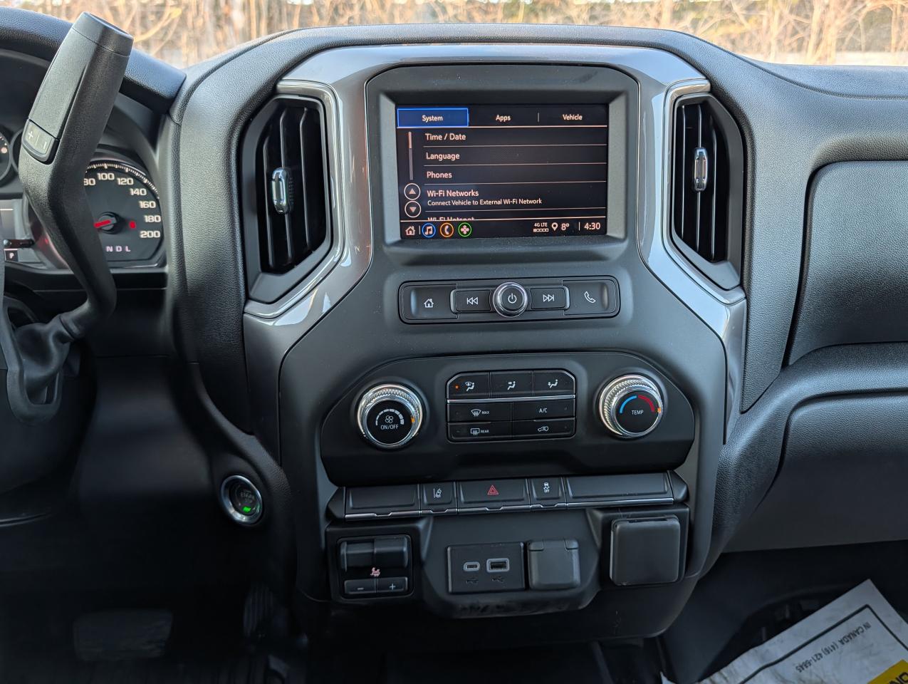 2026 Chevrolet SILVERADO 2500HD Work Truck Photo