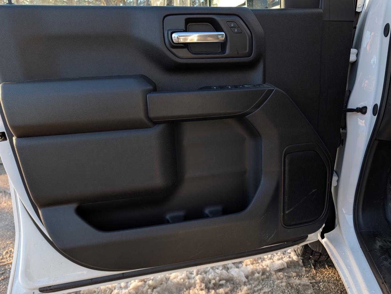 2026 Chevrolet SILVERADO 2500HD Work Truck Photo