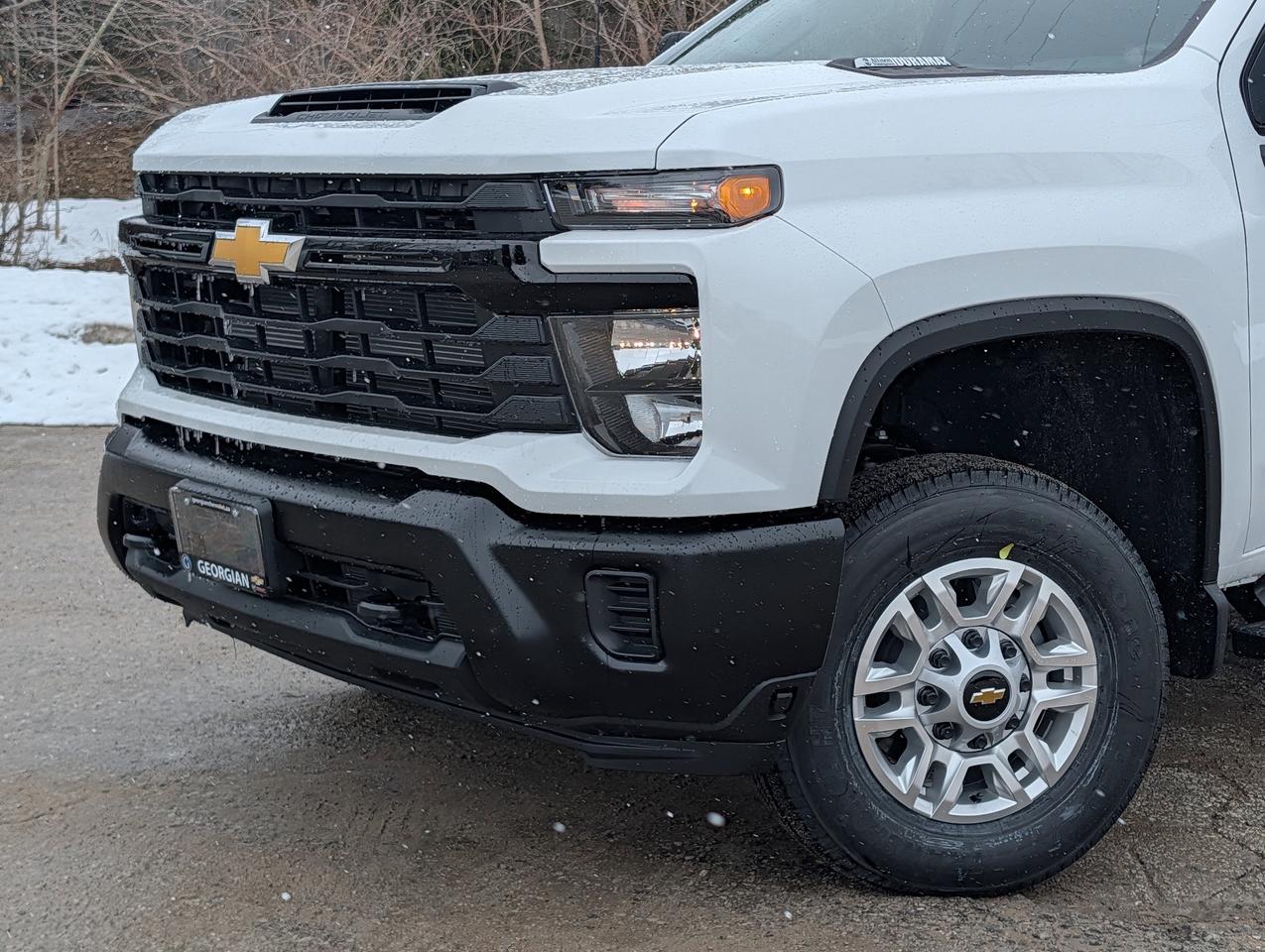 2026 Chevrolet SILVERADO 2500HD Work Truck Photo2