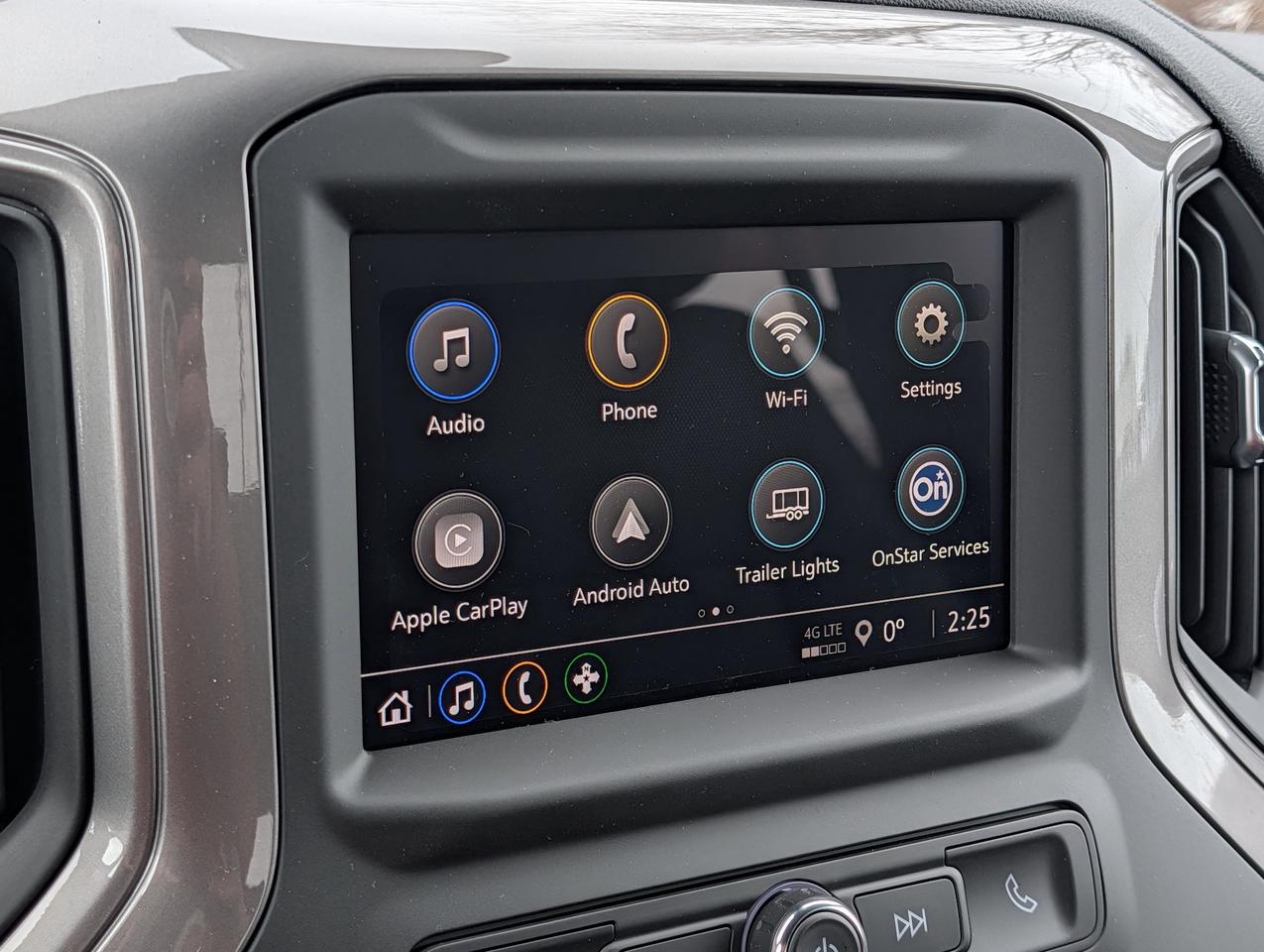 2026 Chevrolet SILVERADO 2500HD Work Truck Photo