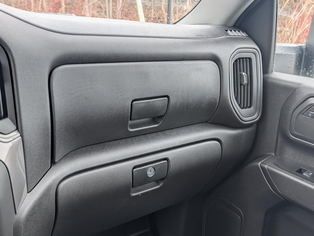 2026 Chevrolet SILVERADO 2500HD Work Truck Photo