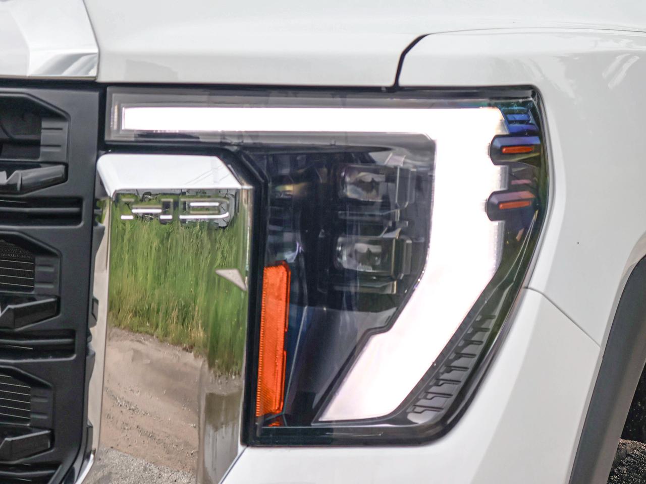 2026 Chevrolet SILVERADO 2500HD Work Truck Photo