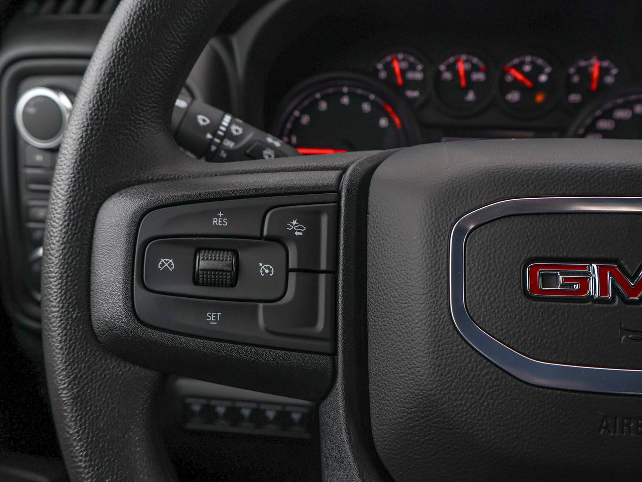 2026 Chevrolet SILVERADO 2500HD Work Truck Photo