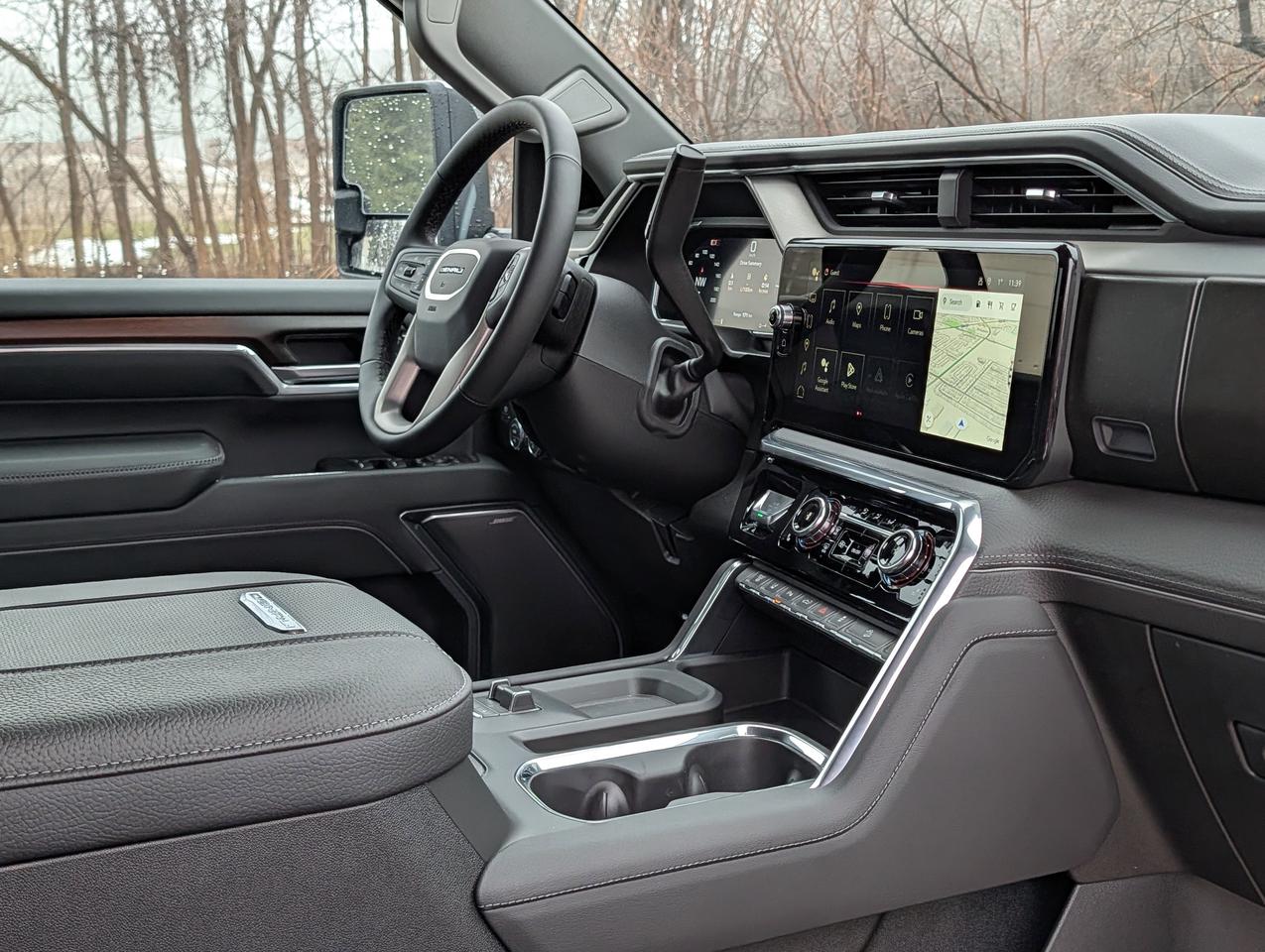 2026 GMC SIERRA 2500HD DENALI Photo