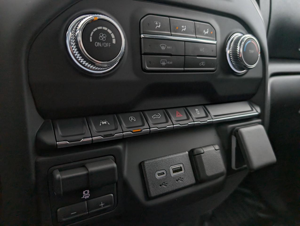 2026 GMC Sierra 1500 PRO Photo